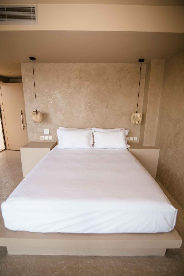 Mani Luxury Suites And Studios In Gytheio With Private Pools Exteriér fotografie