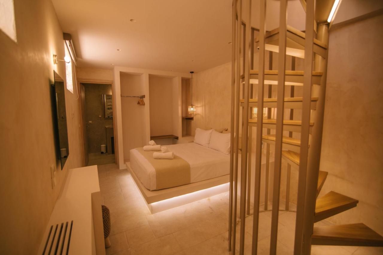 Mani Luxury Suites And Studios In Gytheio With Private Pools Exteriér fotografie