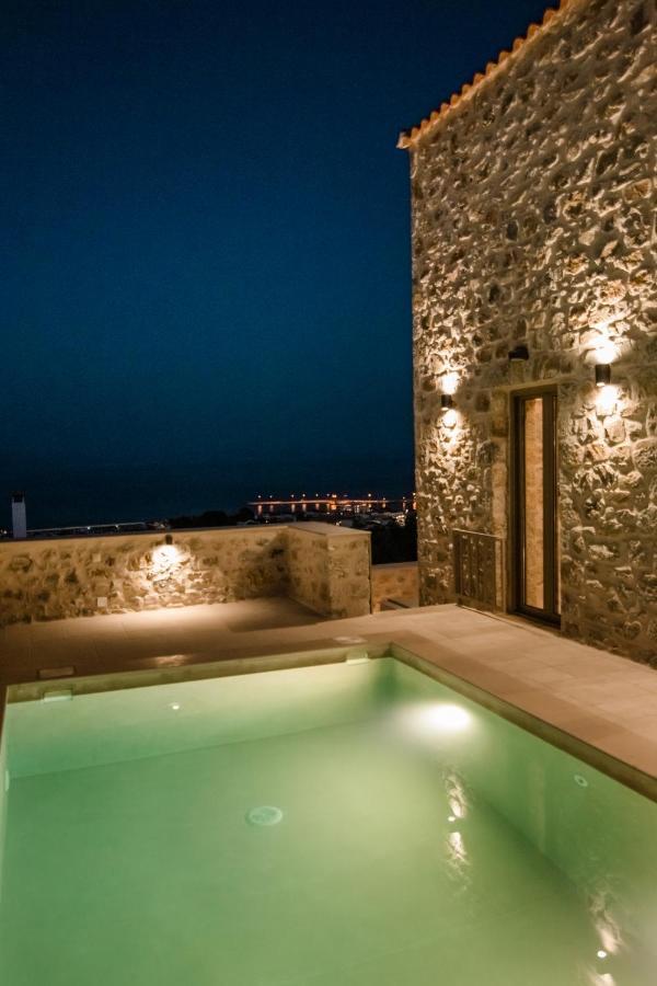 Mani Luxury Suites And Studios In Gytheio With Private Pools Exteriér fotografie